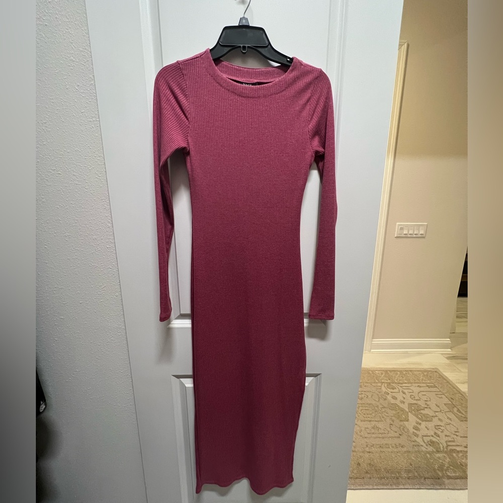 Vici long sleeve maxi dress